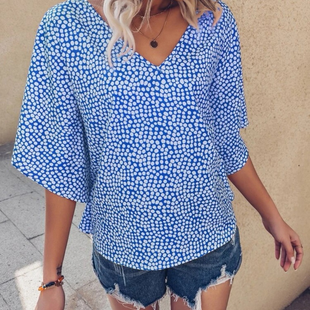 Beautiful woman blouse - Picture 5 of 8